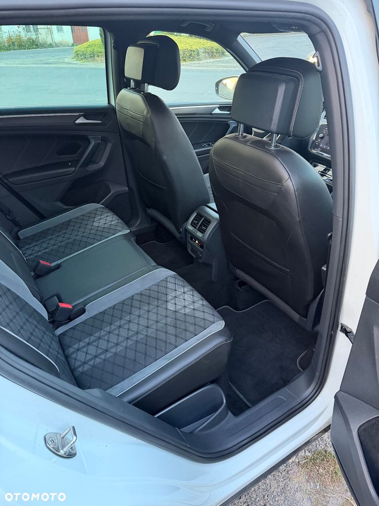 Volkswagen Tiguan 2.0 TDI SCR DSG R-Line - 10