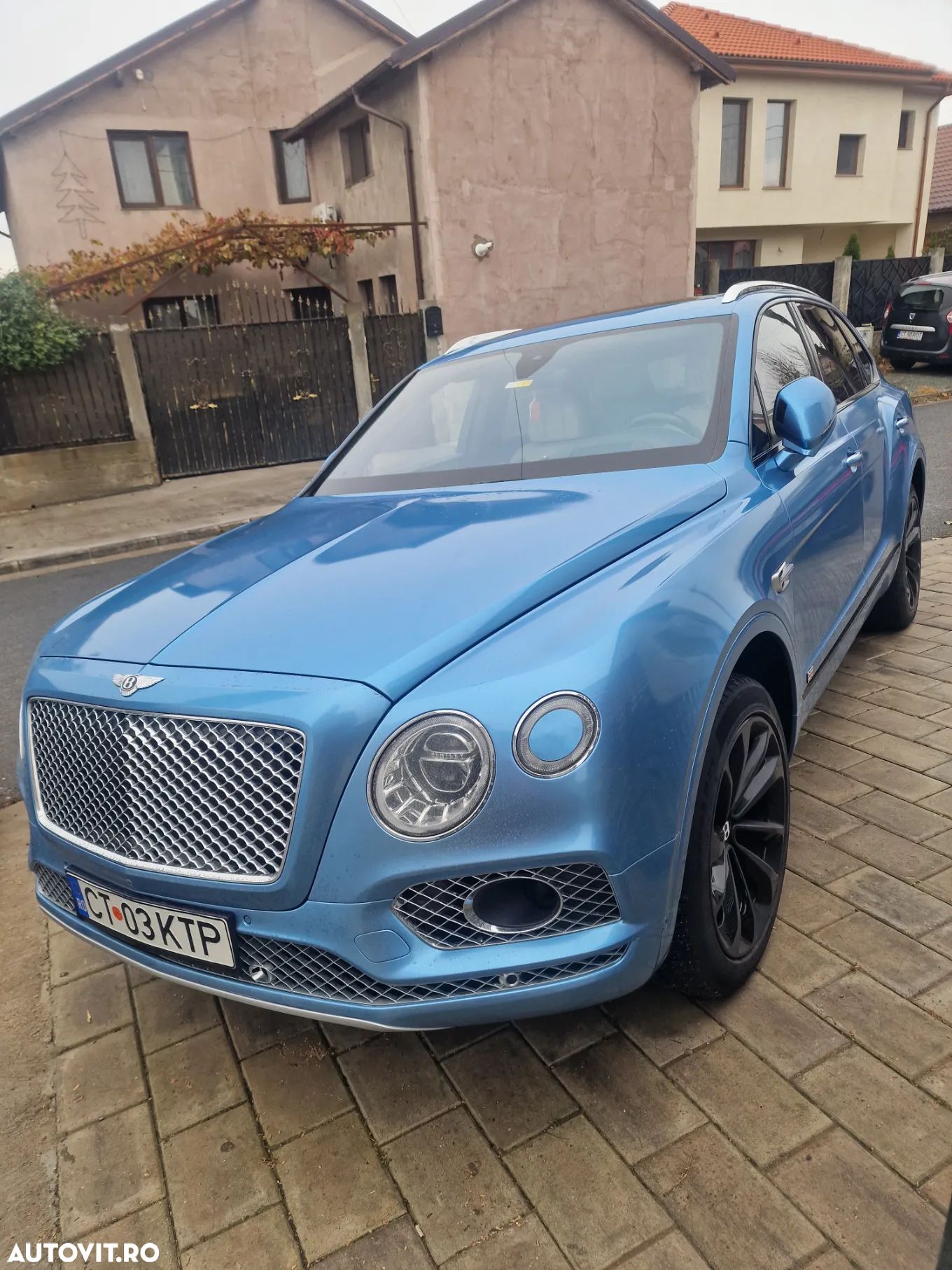 Bentley Bentayga W12 - 1