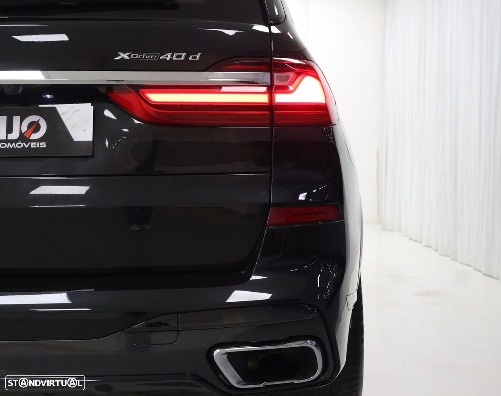BMW X7 40 d xDrive Pack M - 42