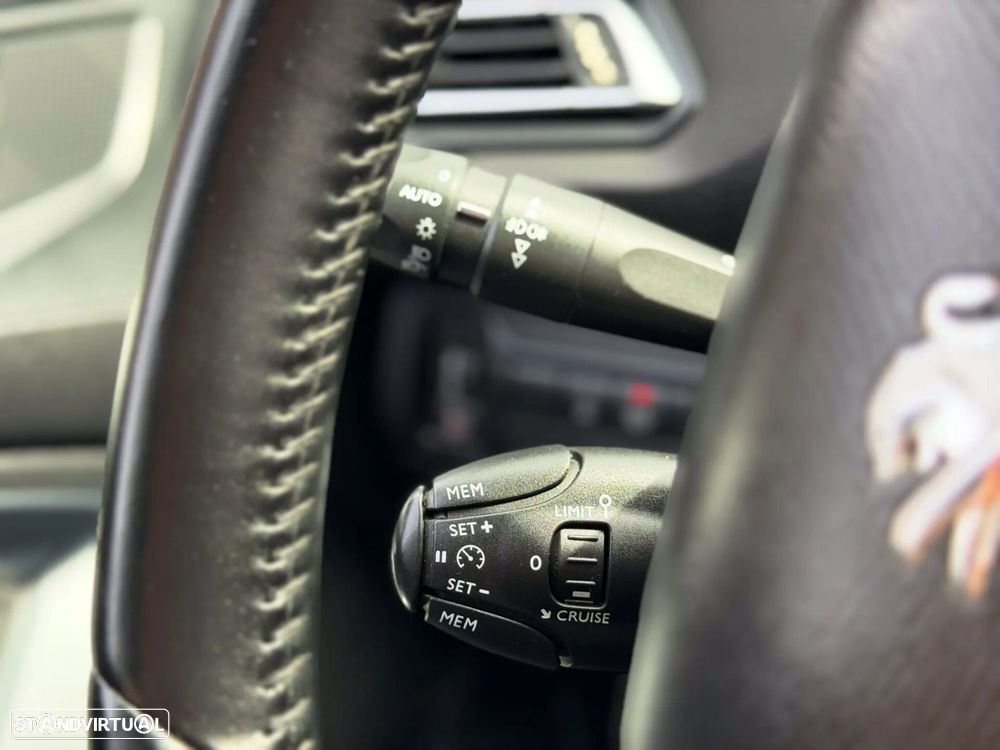 Peugeot 308 1.5 BlueHDi Active - 20