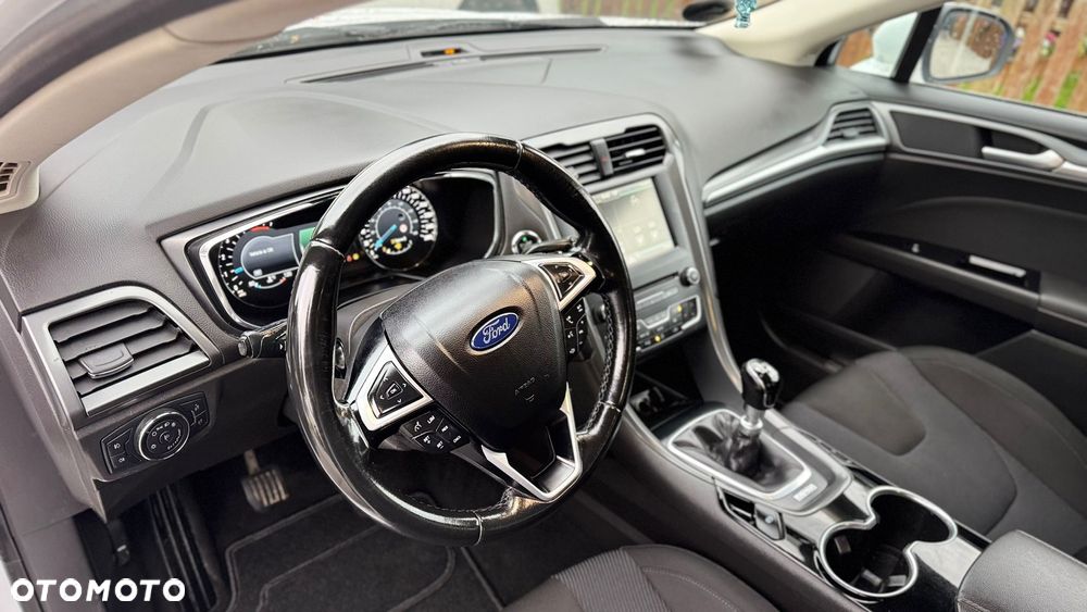 Ford Mondeo 2.0 TDCi STart-Stopp Titanium - 24