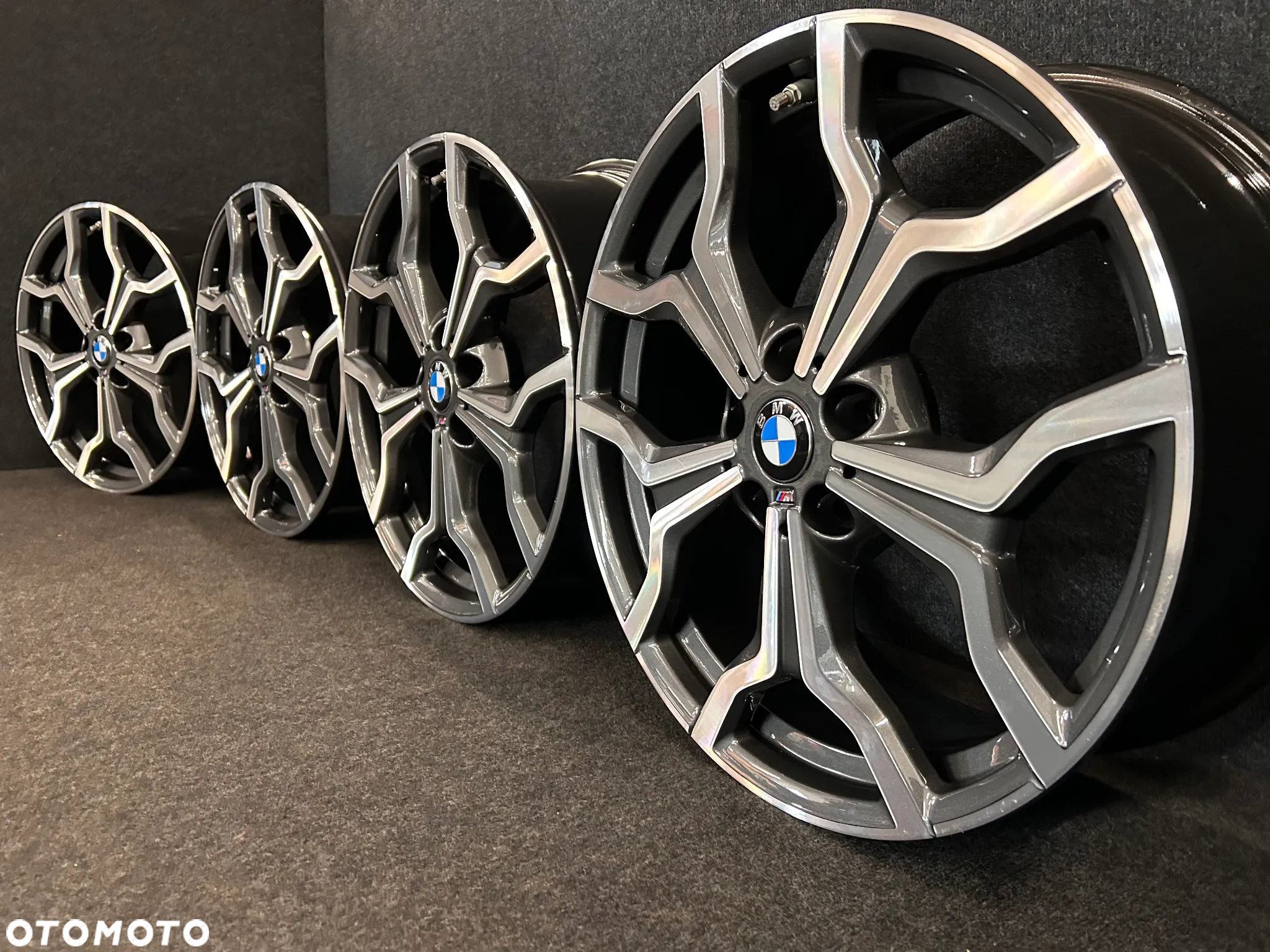 Alufelgi BMW X1 F48, X2 F39 M-Pakiet 19 cali 5x112 4szt. z czujnikami. ŁADNE! - 2