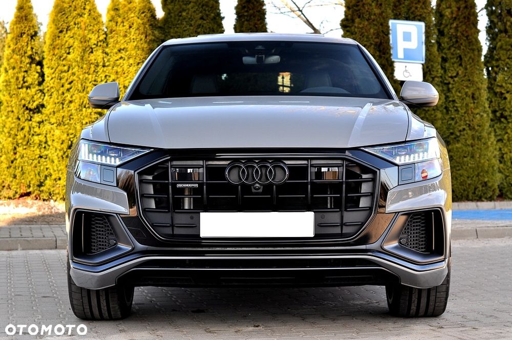 Audi Q8 55 TFSI quattro tiptronic competition plus - 10