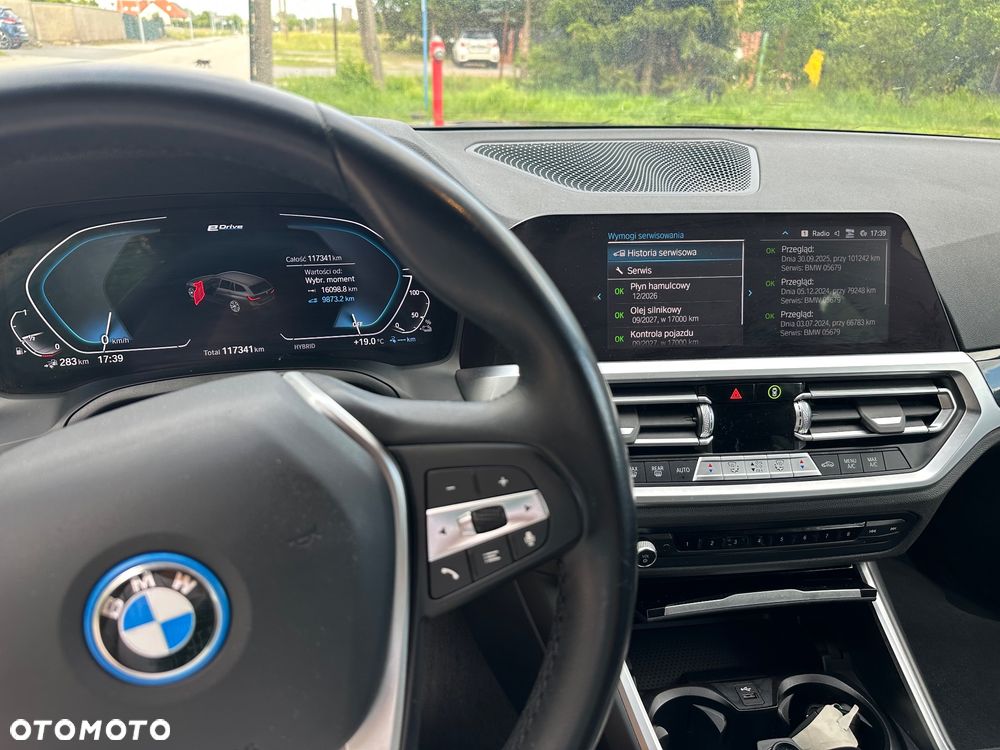 BMW Seria 3 - 22
