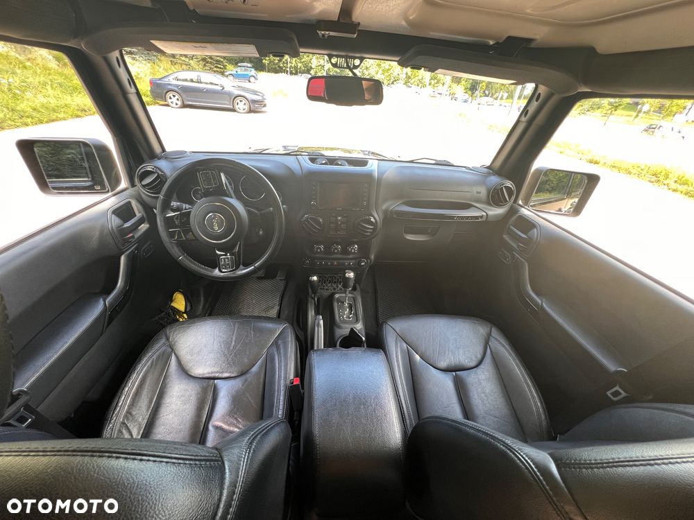 Jeep Wrangler 3.6 Unlim Black Edition II - 4