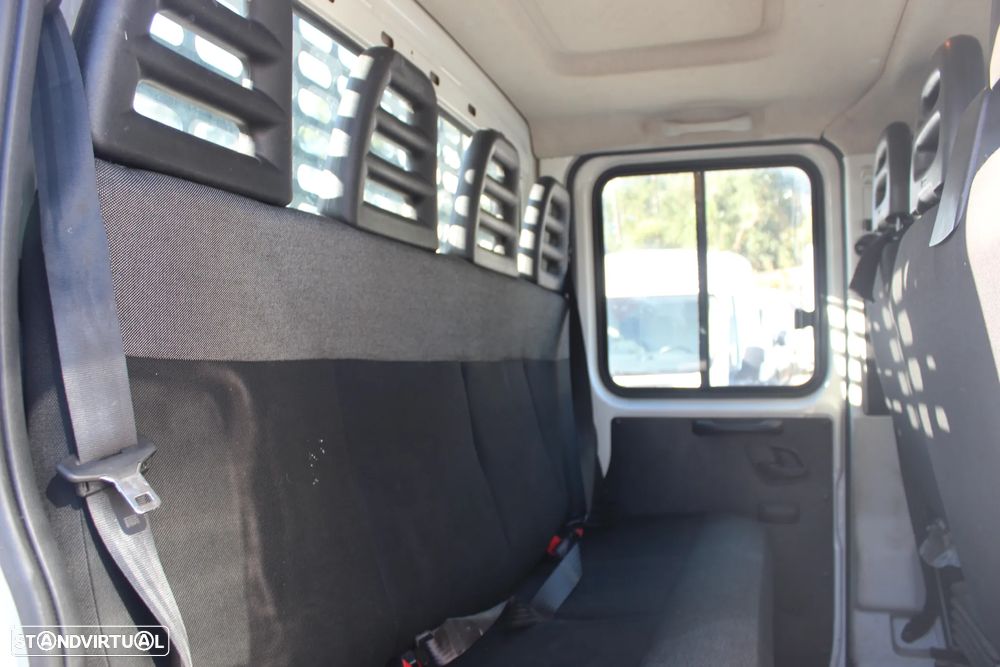 Iveco DAILY 35-160 CAB/DUPLA // 3.000cc // 2022 - 7