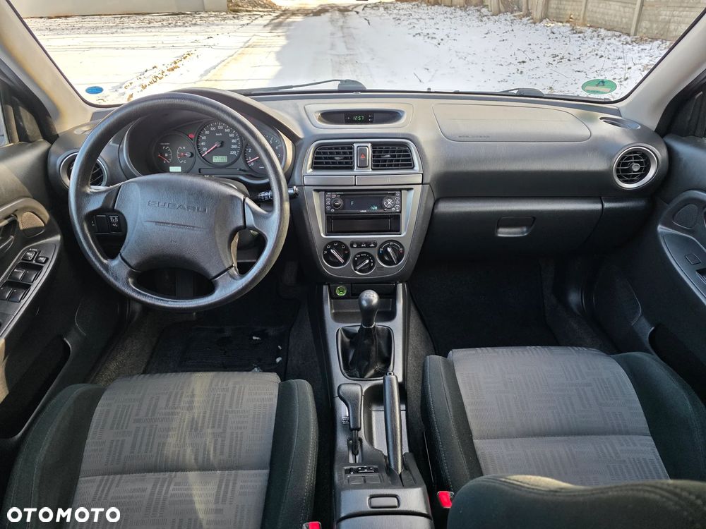 Subaru Impreza 2.0 GX - 6