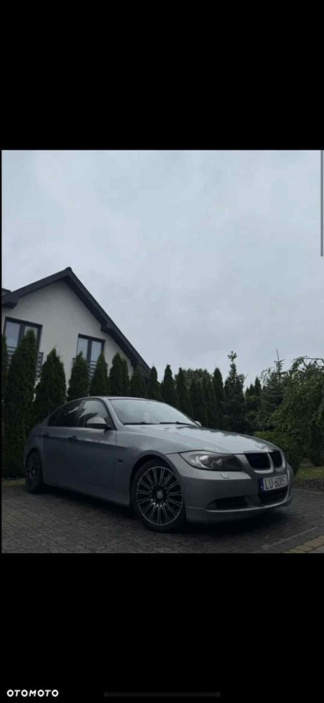 BMW Seria 3 318i - 8