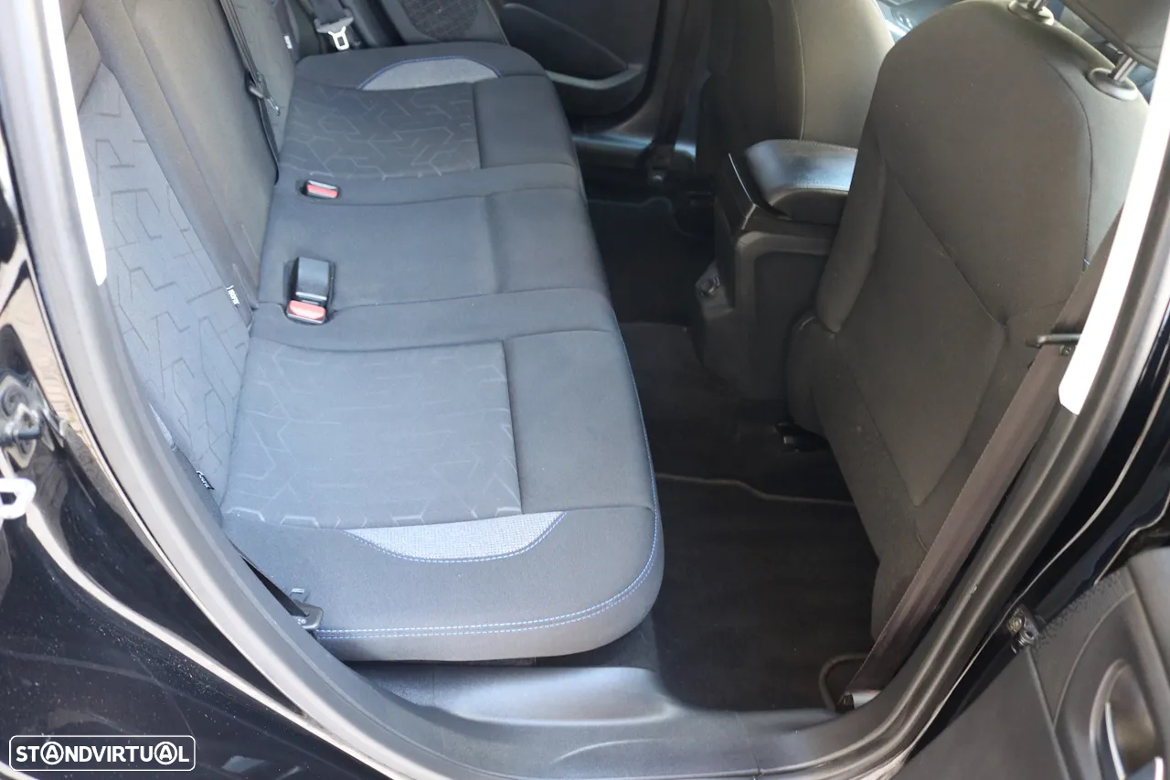 Peugeot 2008 PureTech 130 Active Pack - 29