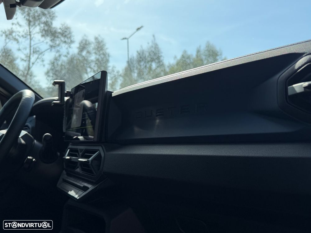 Dacia Duster 1.6 Hybrid Journey - 32
