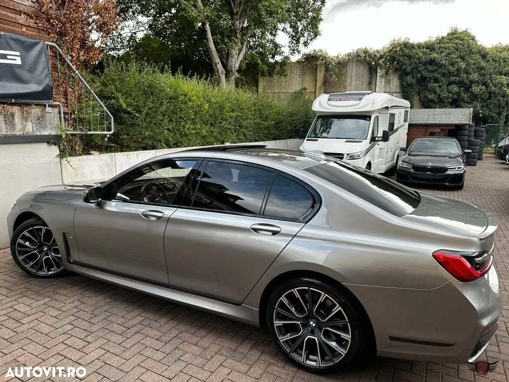 BMW Seria 7 730d xDrive MHEV - 5
