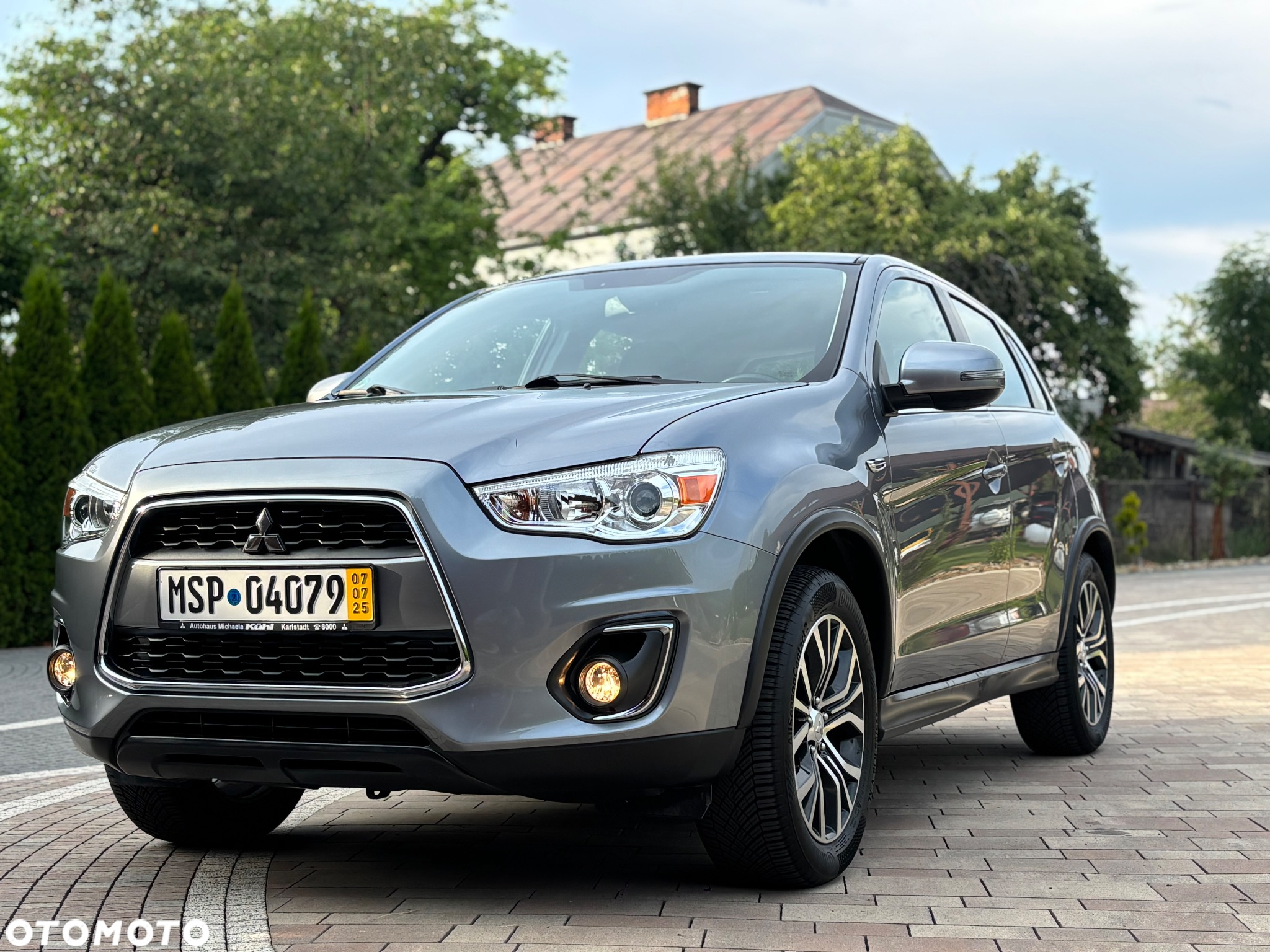 Mitsubishi ASX - 3
