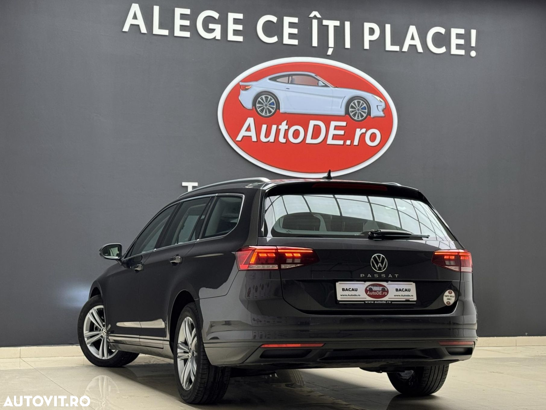 Volkswagen Passat - 3