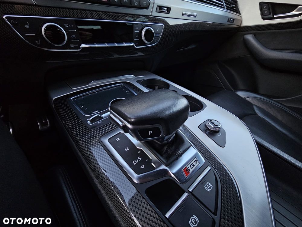 Audi SQ7 4.0 TDI Quattro Tiptronic - 24