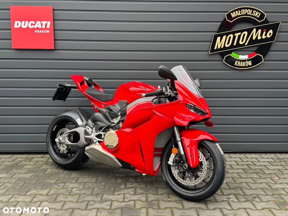 Ducati Panigale V4 - 1