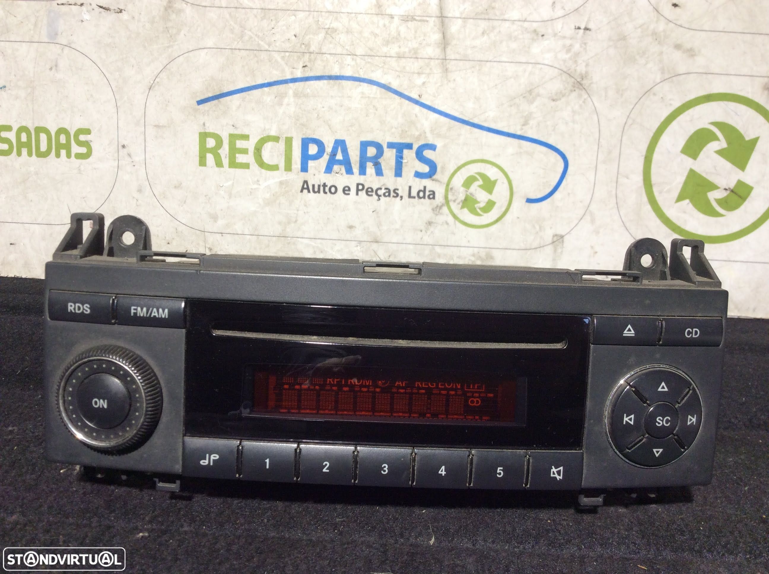 Auto Radio Mercedes A 180 - 1