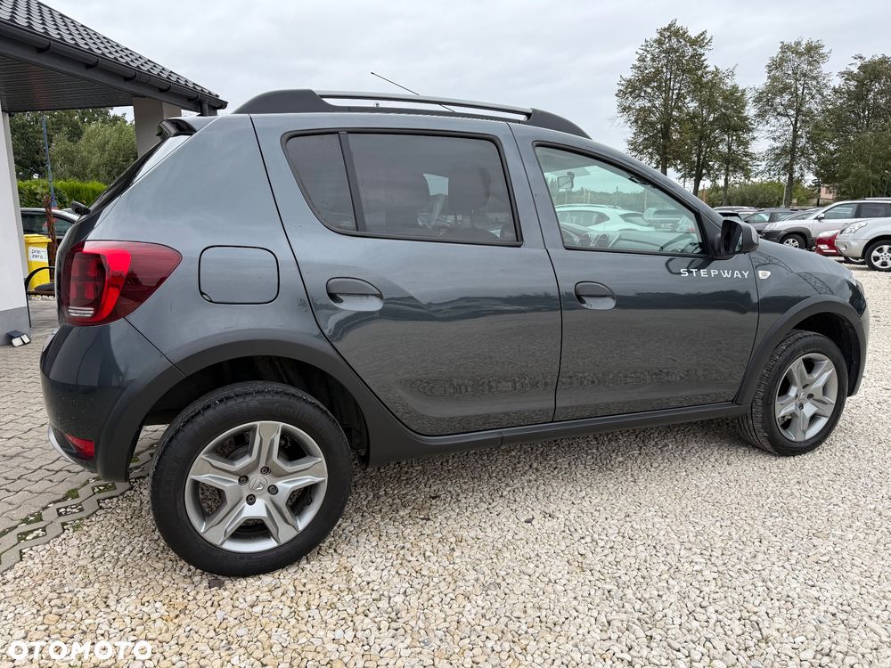 Dacia Sandero Stepway 0.9 TCe Laureate S&S - 13