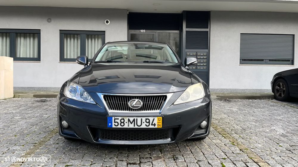 Lexus IS 200 d P.Executive 2G - 9
