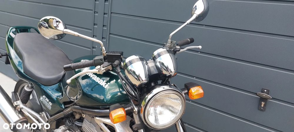 Kawasaki ER - 30