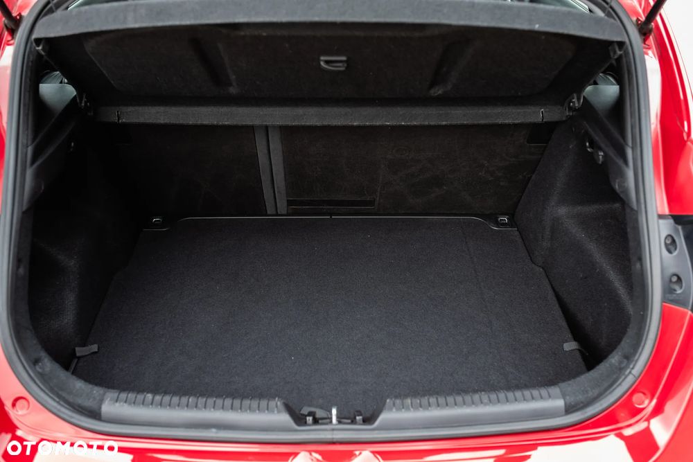 Hyundai i30 1.6 Fifa World Cup Edition - 22