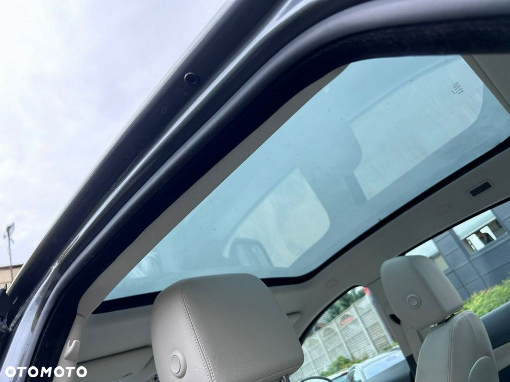 Jaguar E-Pace P250 AWD - 14