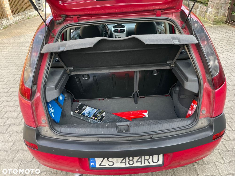 Opel Corsa - 11