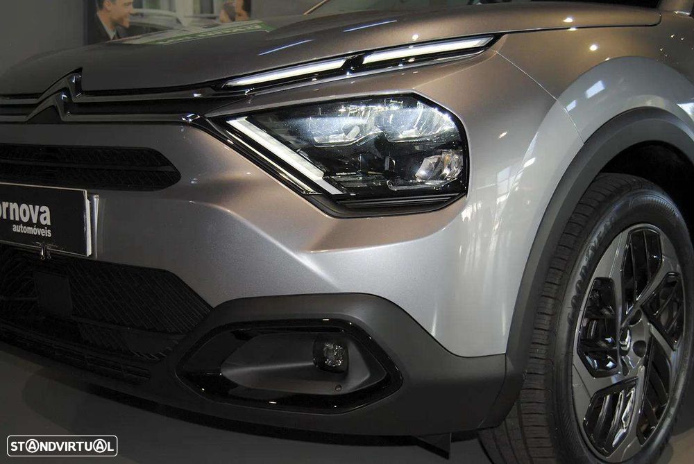 Citroën C4 1.2 PureTech Plus - 13