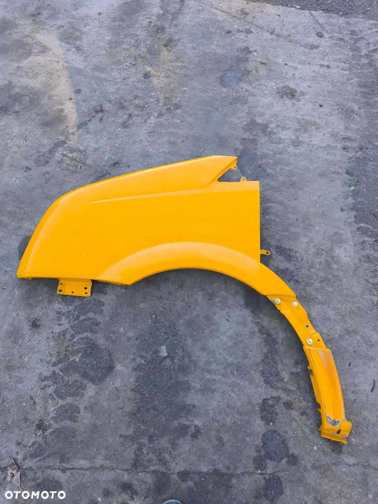 błotnik lewy VW Crafter 2006-2016 - 1