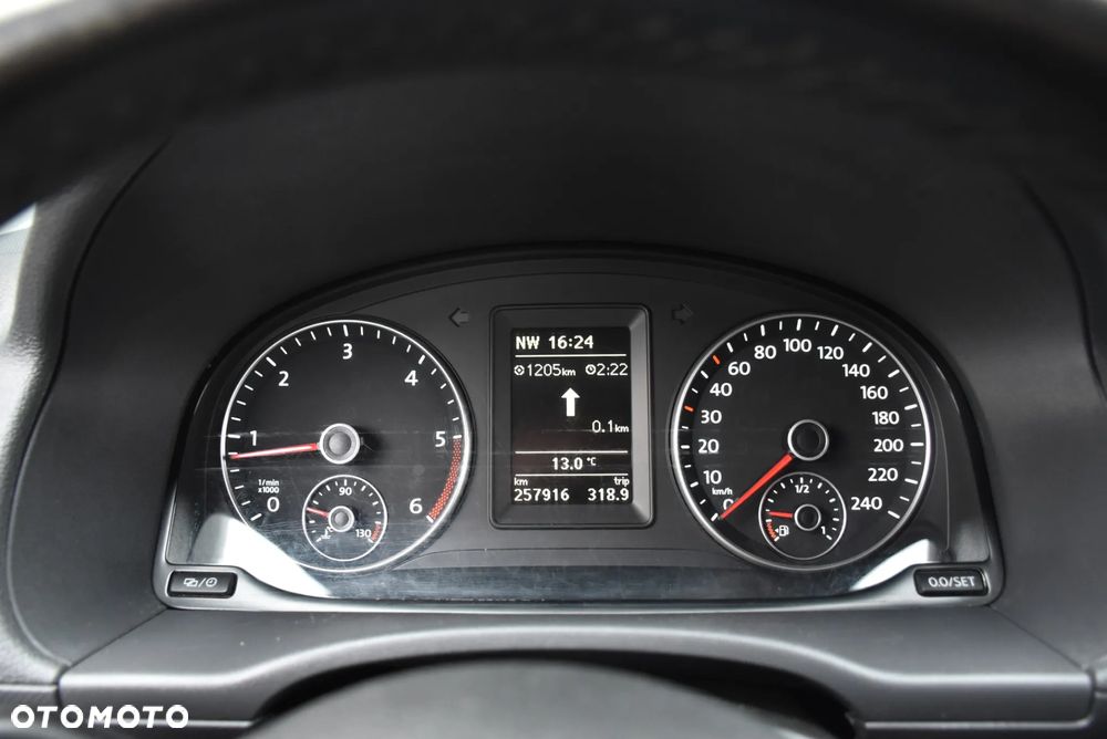 Volkswagen Caddy Maxi Highline - 23