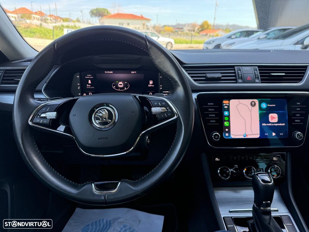 Skoda Superb Break 2.0 TDI Ambition DSG - 9