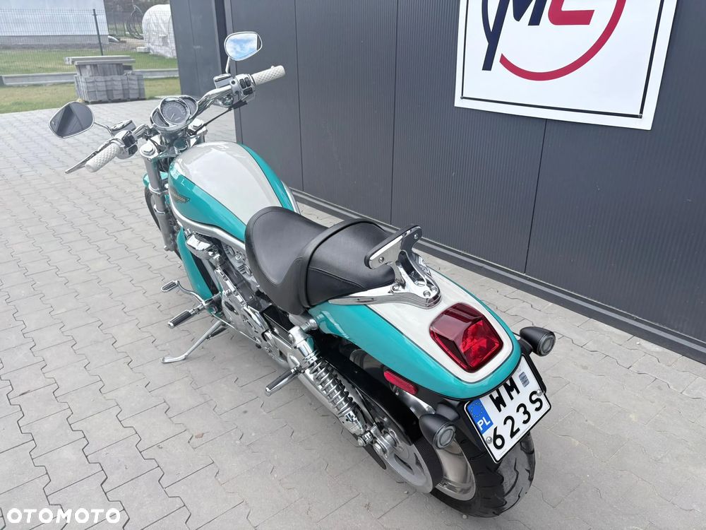 Harley-Davidson Softail V-Rod - 11