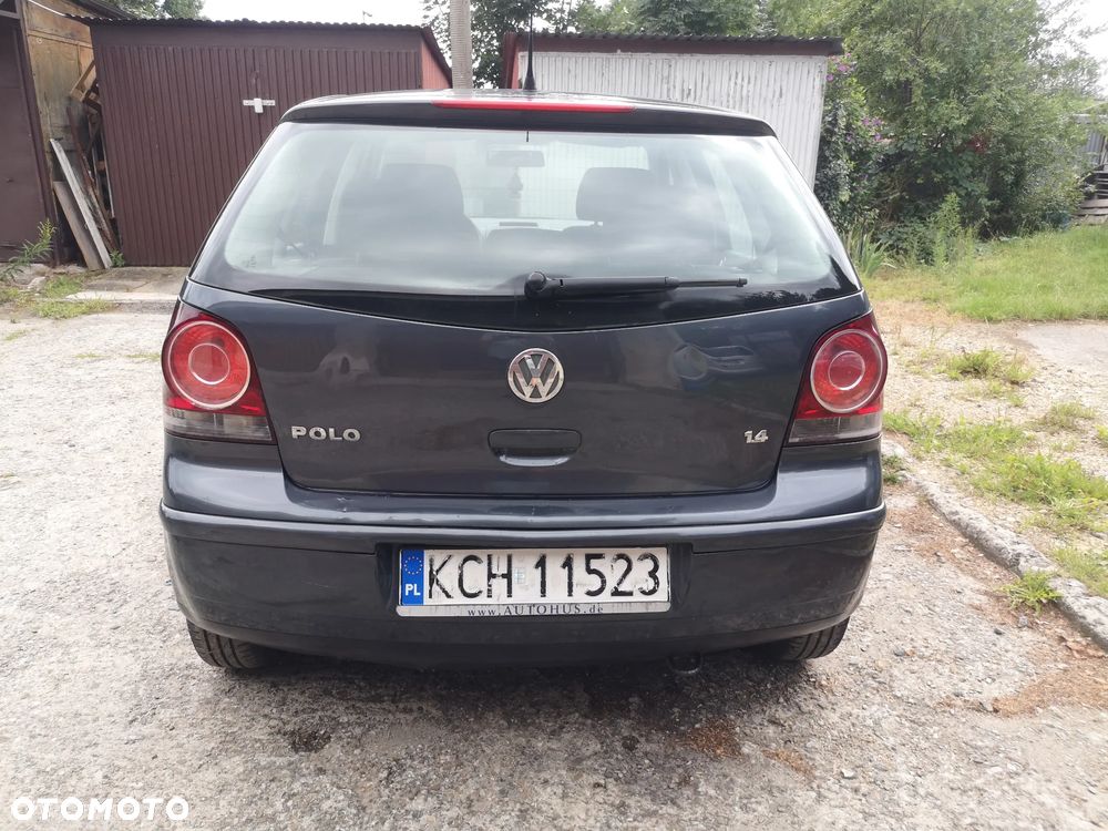 Volkswagen Polo 1.4 Comfortline - 12