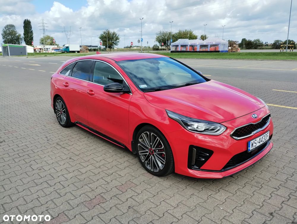 Kia ProCeed 1.6 T-GDI GT DCT - 3
