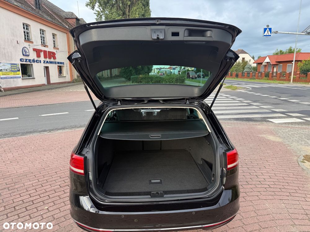 Volkswagen Passat 2.0 TDI BMT Comfortline - 20