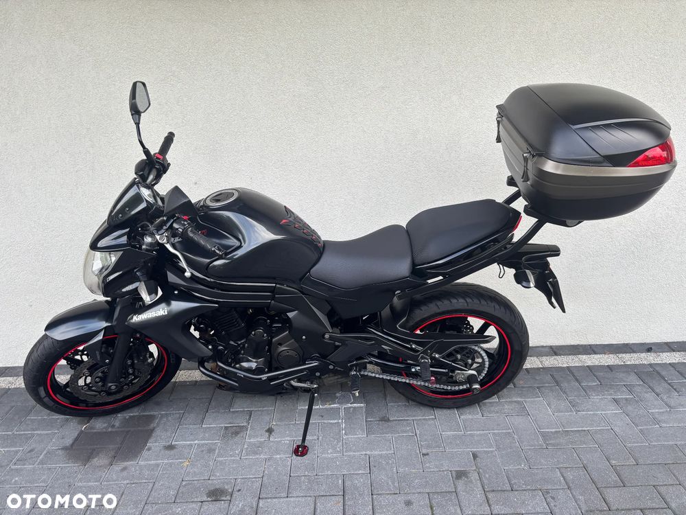 Kawasaki ER - 2