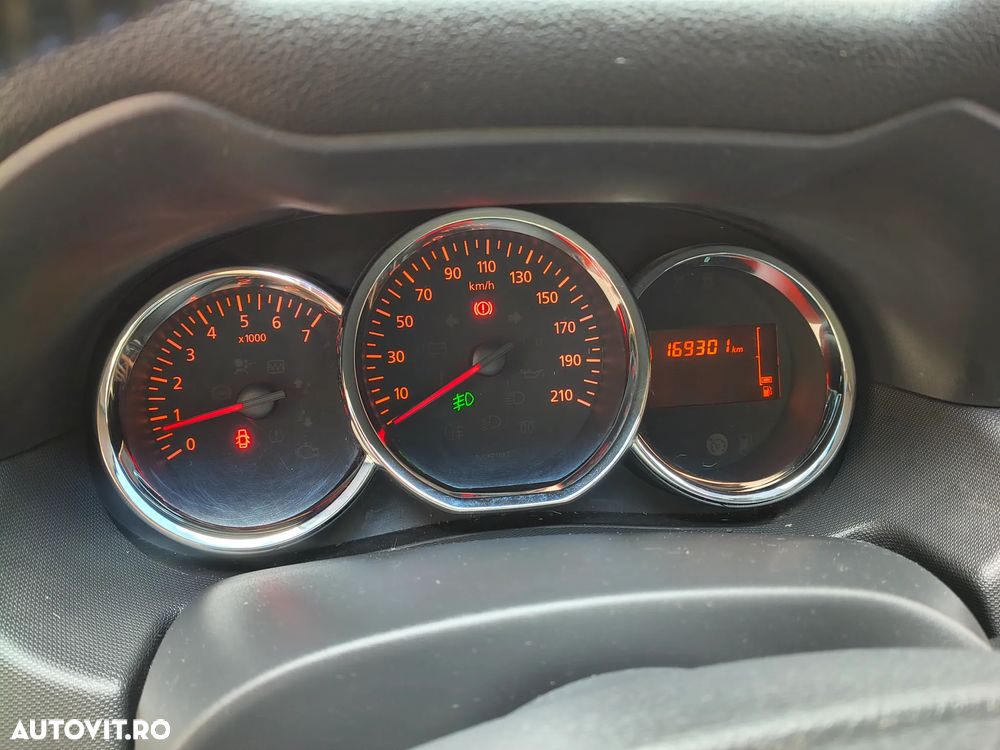 Dacia Duster 1.6 4x2 Prestige - 11