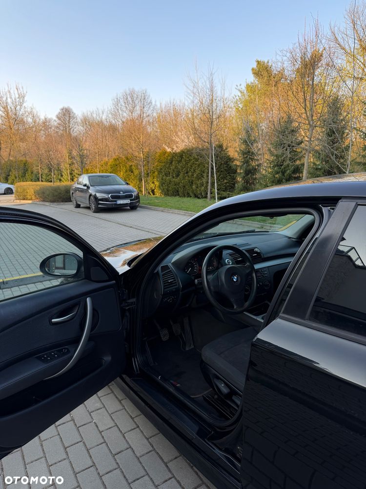 BMW Seria 1 - 10