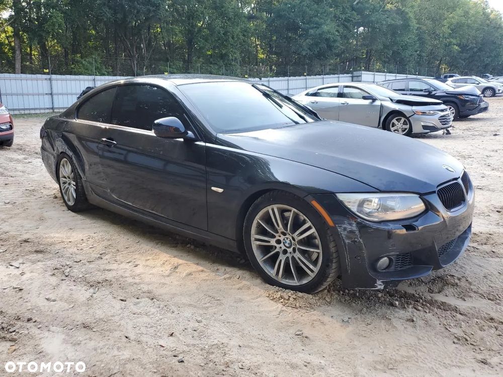 BMW Seria 3 335i Coupe M Sport Edition - 3