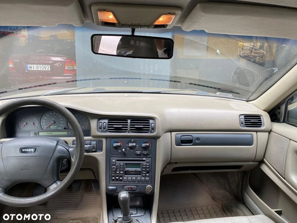 Volvo S70 2.5 - 16