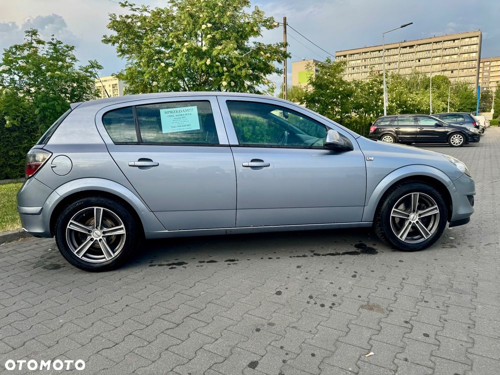 Opel Astra 1.6 - 4
