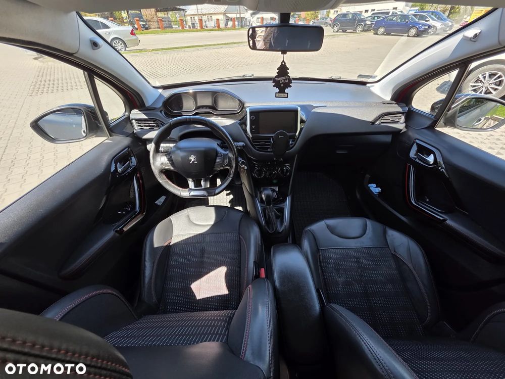 Peugeot 208 1.4 HDi Active - 12