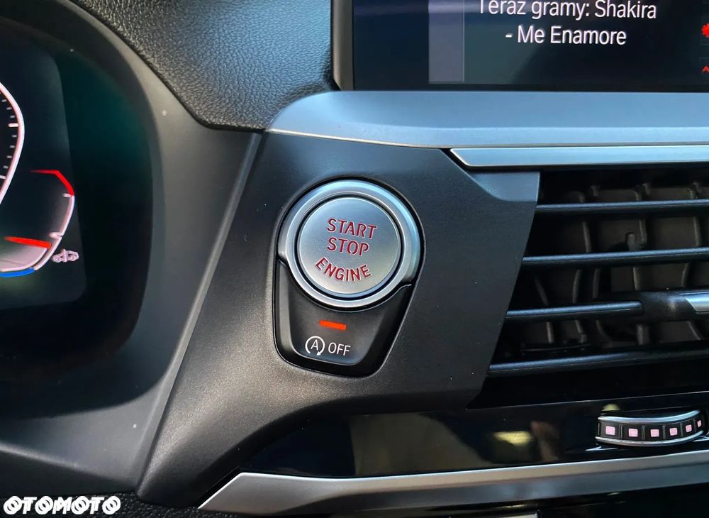 BMW X3 sDrive18d Luxury Line - 15