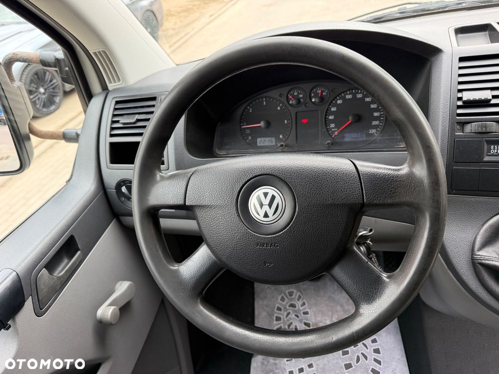 Volkswagen Transporter - 14