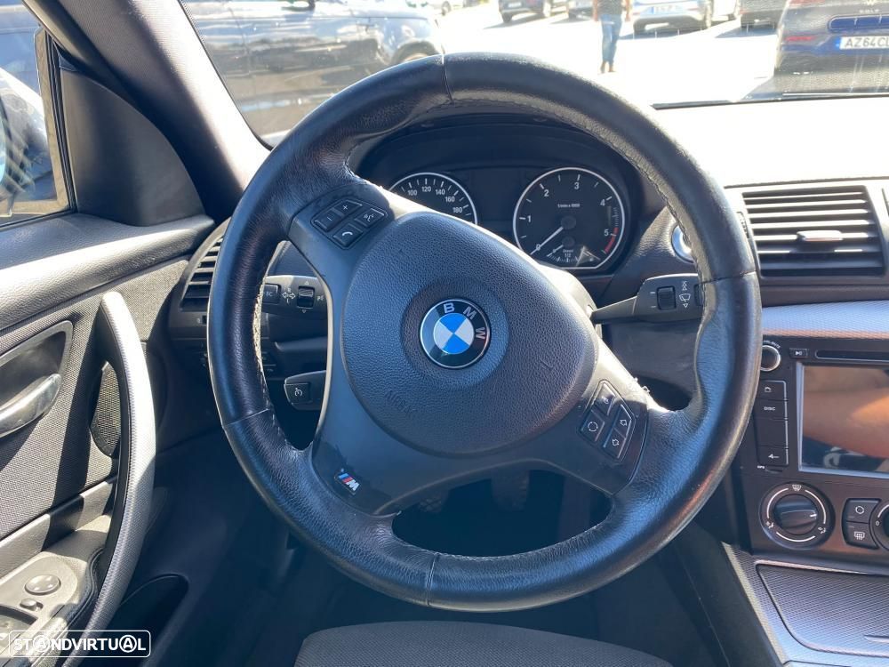 BMW 116 d Pack M - 6