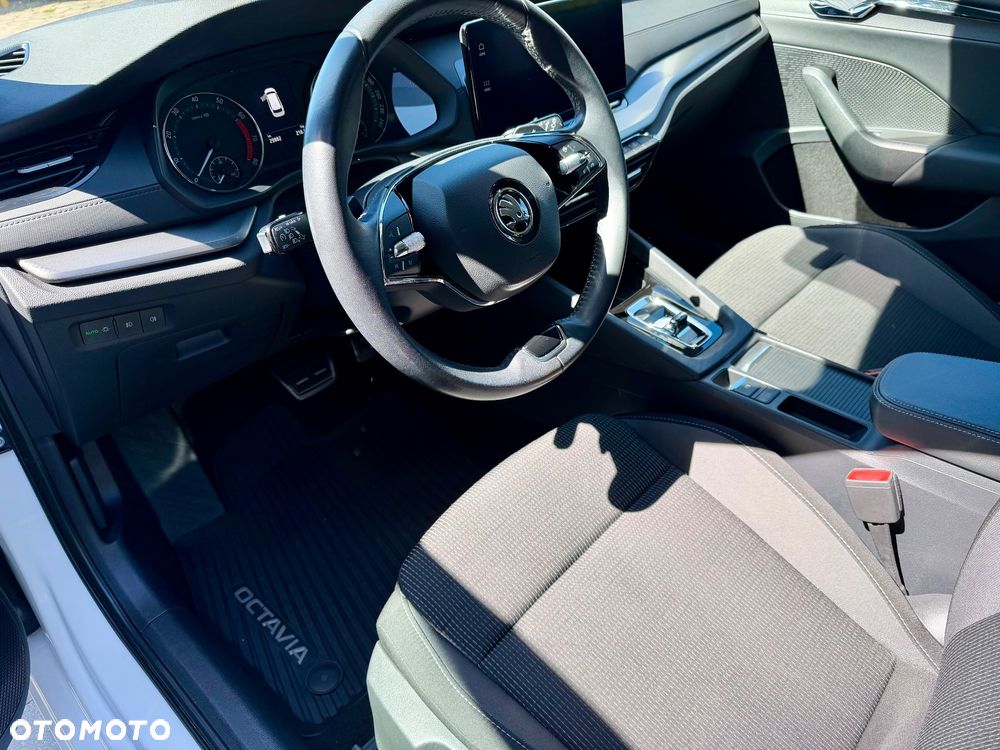 Skoda Octavia 1.5 TSI e-Tec Ambition DSG - 8