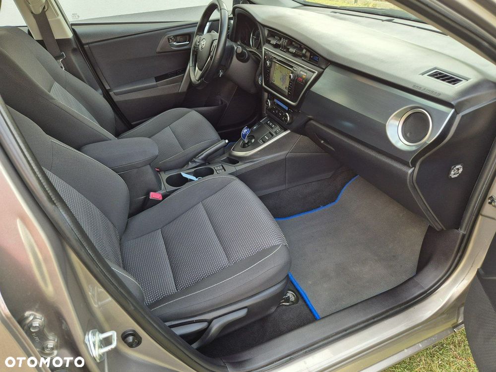 Toyota Auris - 20
