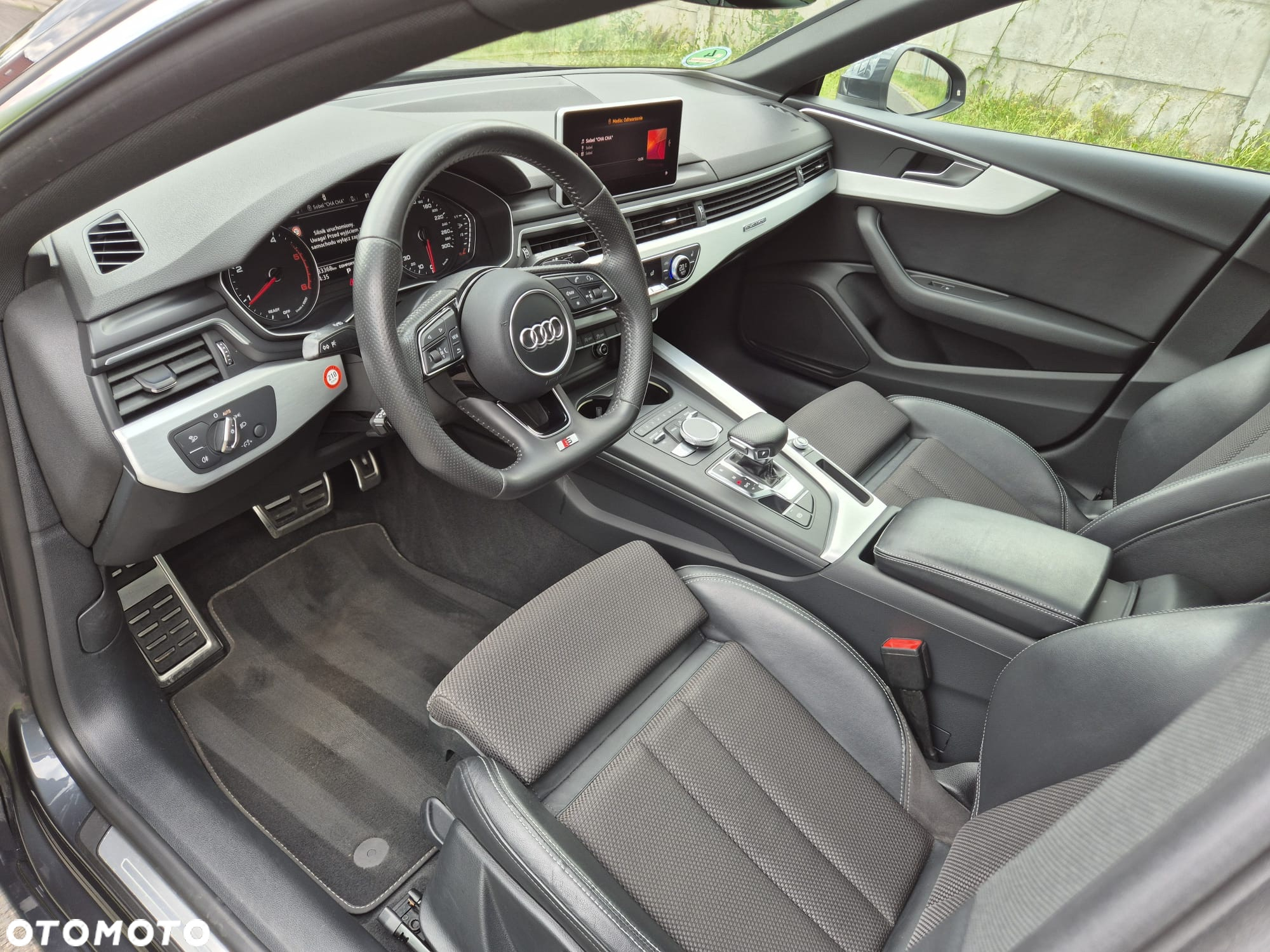Audi A5 2.0 TDI Quattro S tronic - 39
