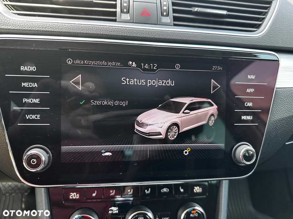 Skoda Superb 2.0 TDI SCR Ambition DSG - 26