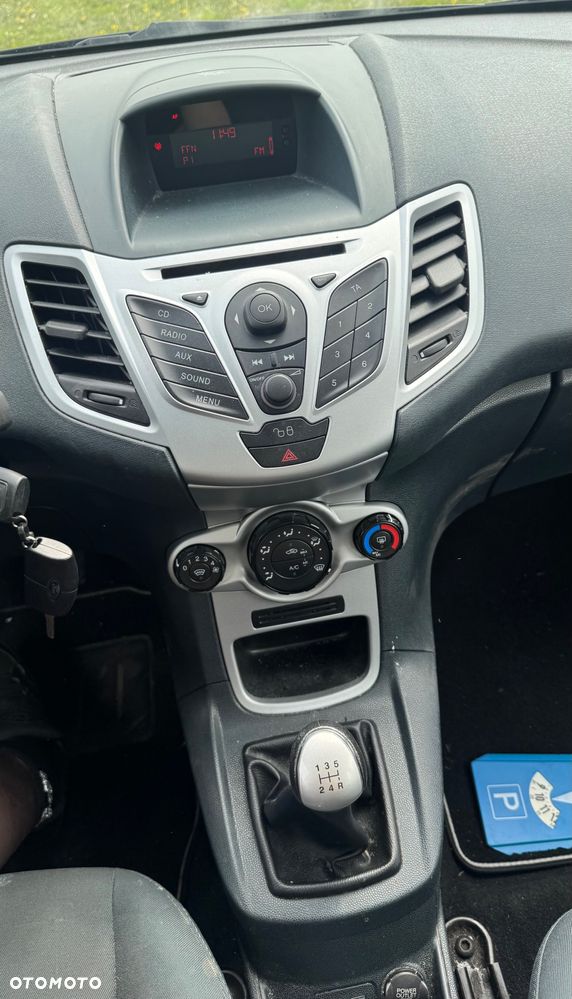 Ford Fiesta - 4
