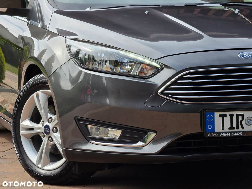 Ford Focus 1.0 EcoBoost Titanium - 3